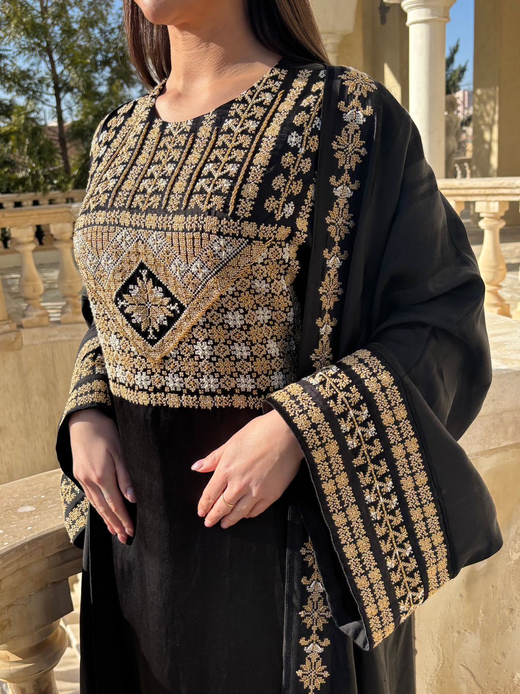 Bir Al Sabe` Ensemble - Black