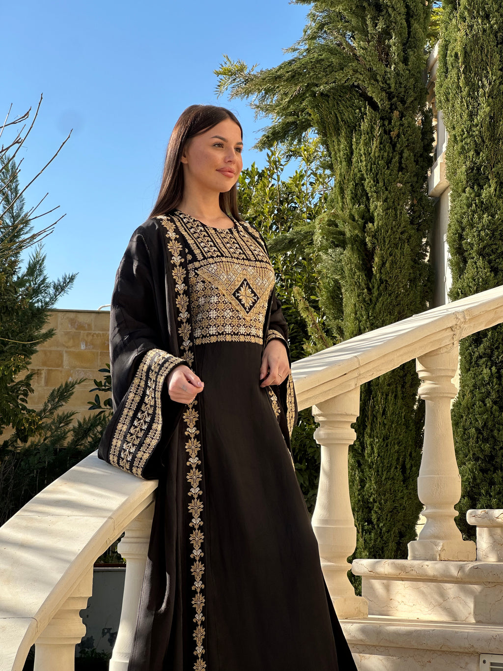 Bir Al Sabe` Ensemble - Black