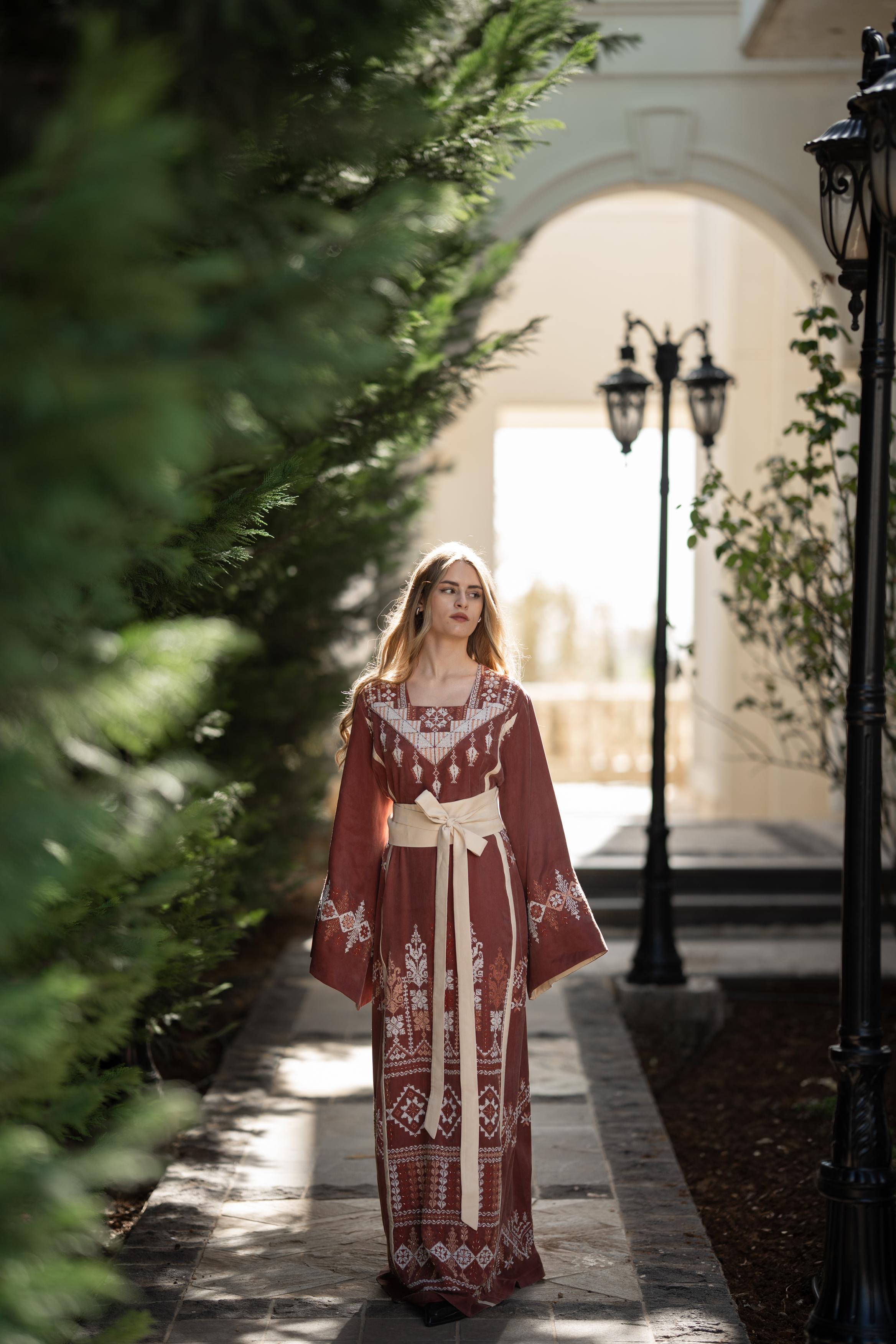 Thobe Yafa-Terracotta
