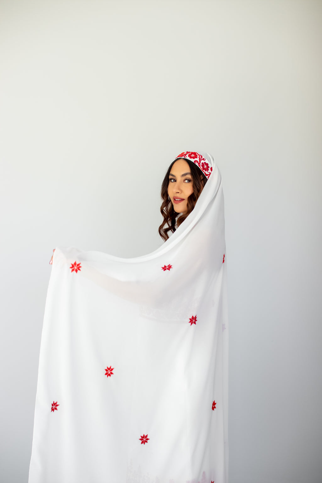 Fostan Al Saru- Red