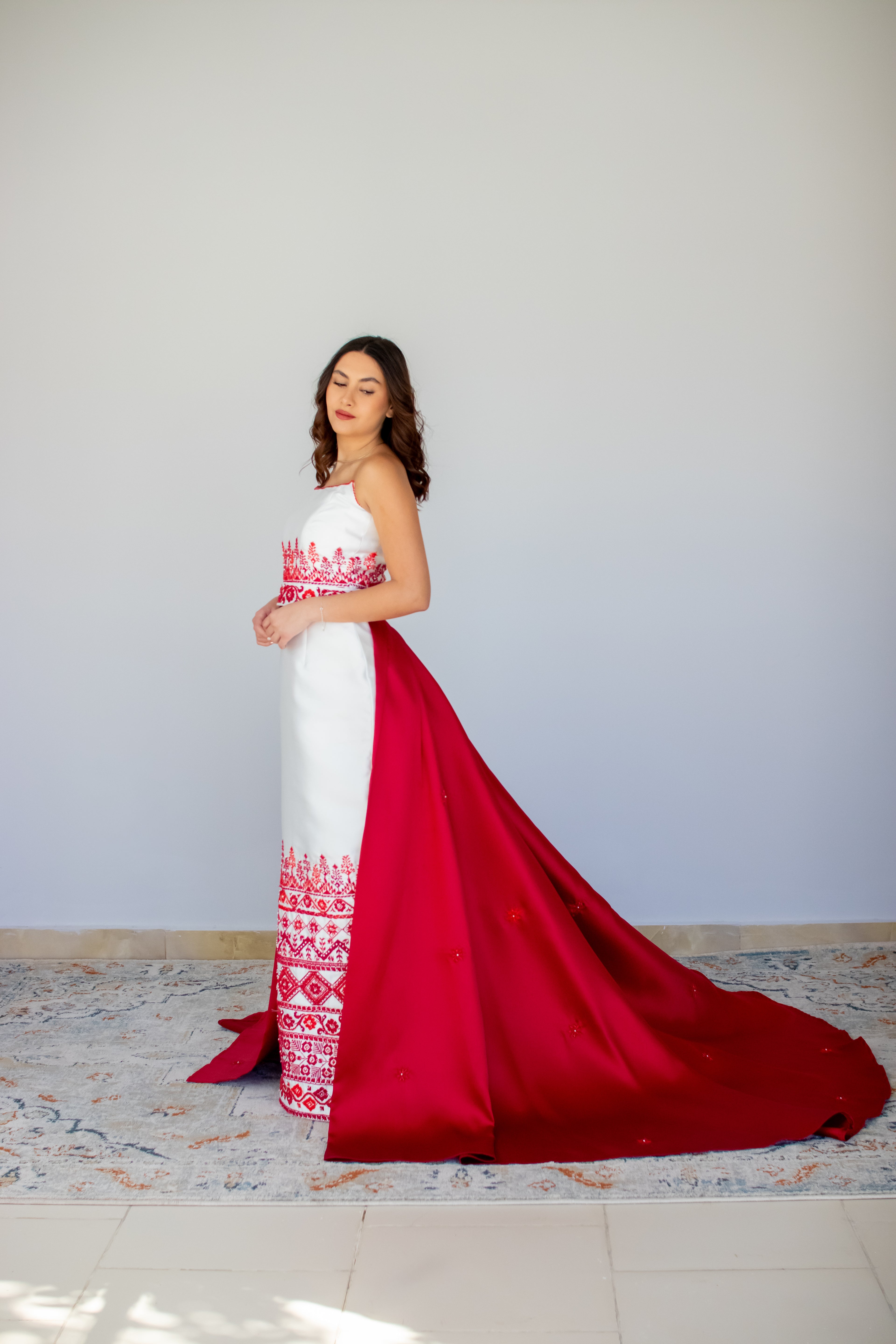 Fostan Al Saru- Red