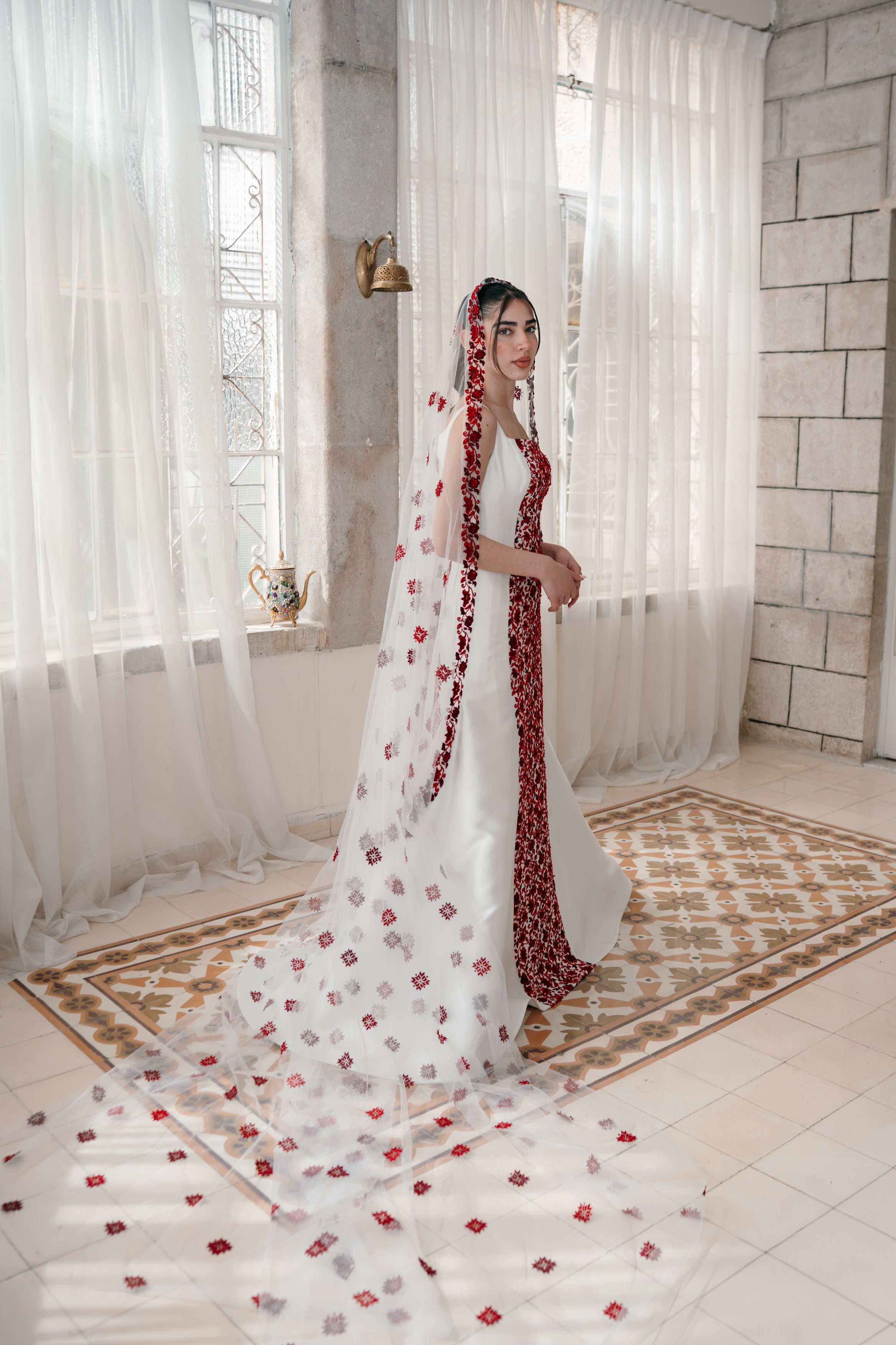 YASMIN-QANI