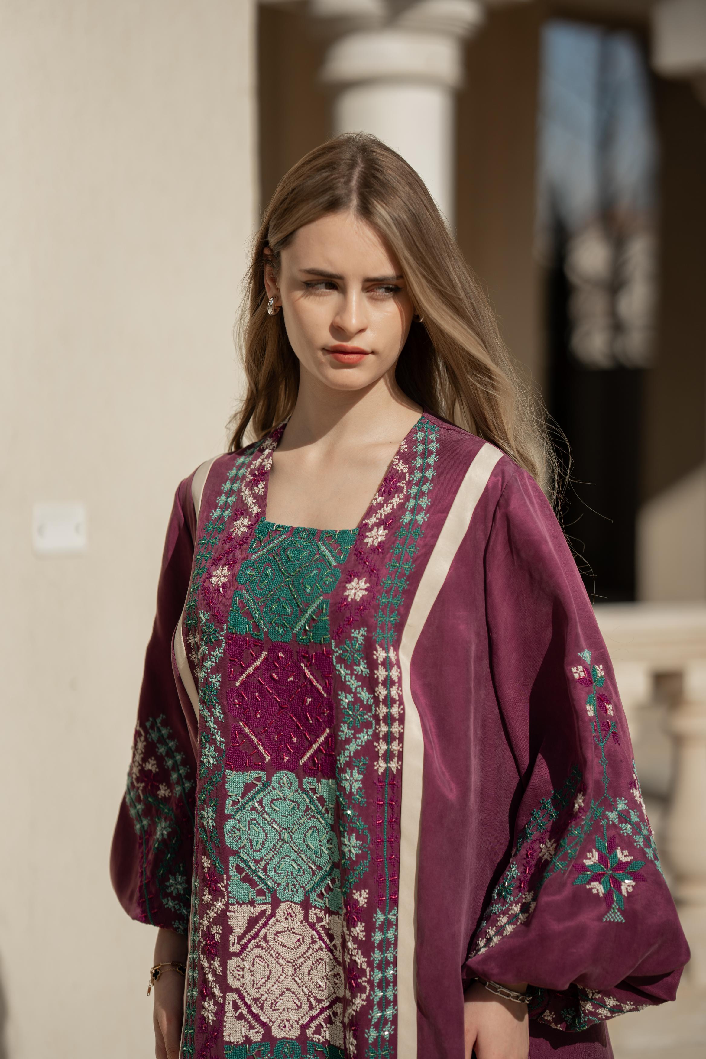 Ard Caftan-Cherry